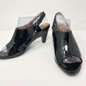 SOFFT Black Patent Leather Sandals EUC Sz 8.5 M